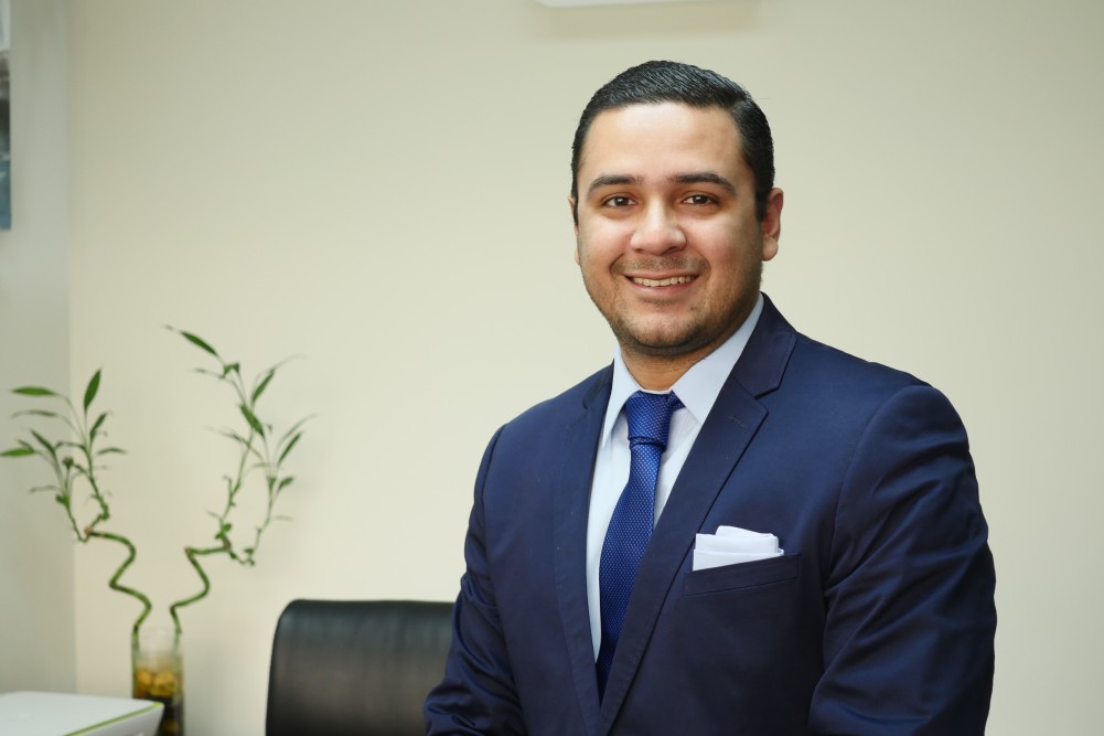 Dr. Hugo Marroquín