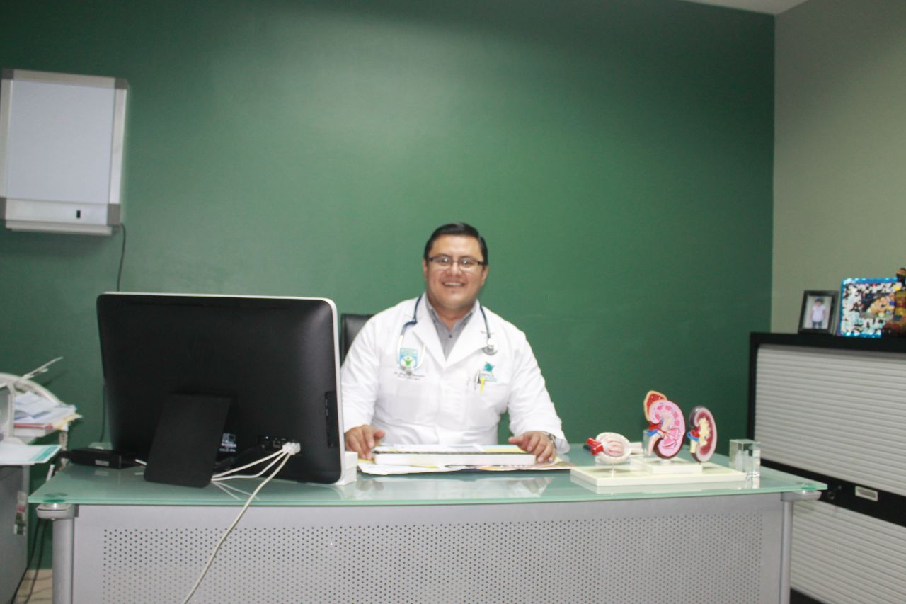 Dr. Salvador Magaña Mercado