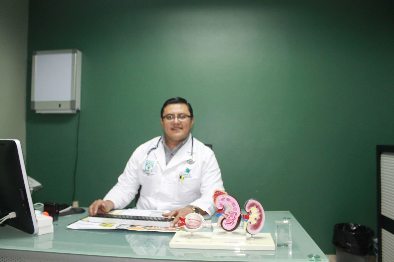 Dr. Salvador Magaña Mercado